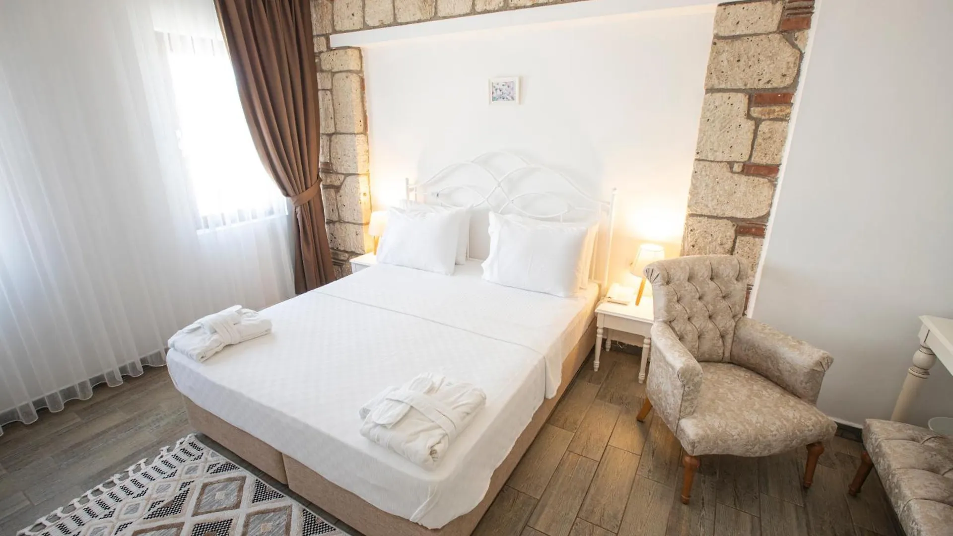 Albeon Luxury Hotel - 阿拉恰特