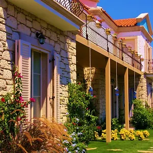 Yasemin (adults Only) *** Alaçatı